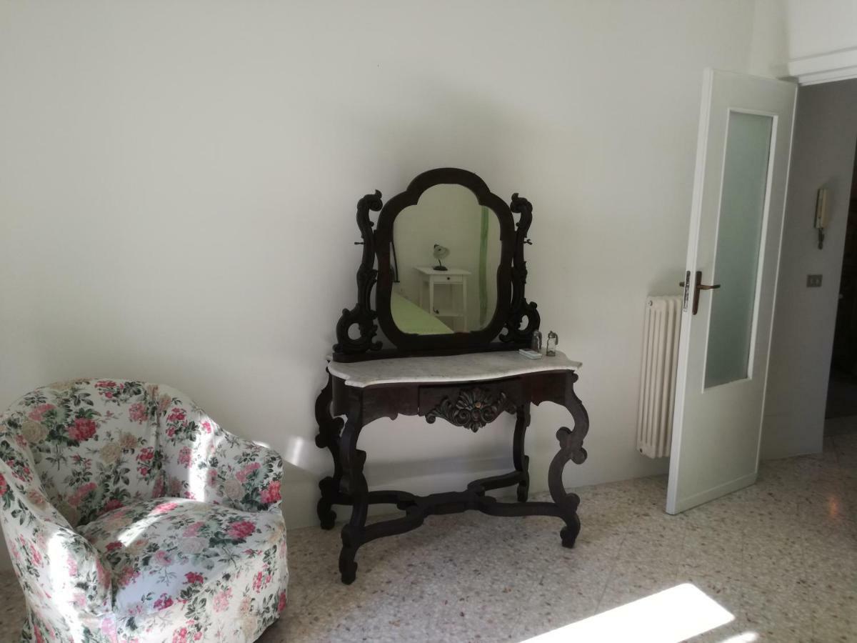 Villa Mariolina Guest House Bari Exterior photo